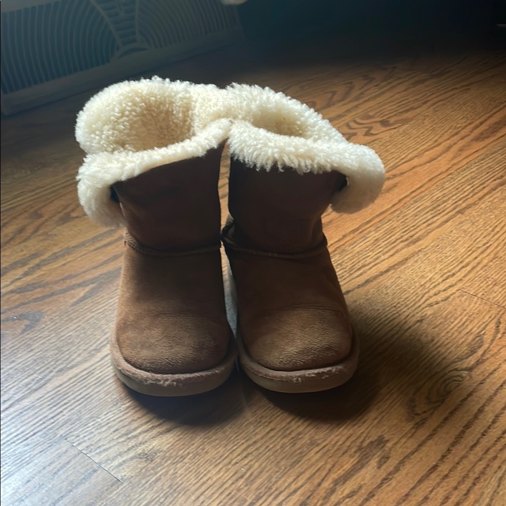 UGG boots for girls